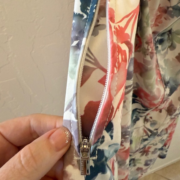 Athleta Women's Travel midi skirt - Picture 3 of 5